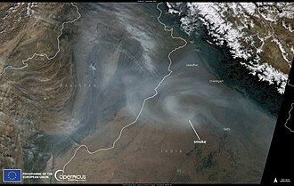 गर्मी और Pollution साथ मिलें तो खतरा कई गुना बढ़ जाता है — भारत की नई रिसर्च